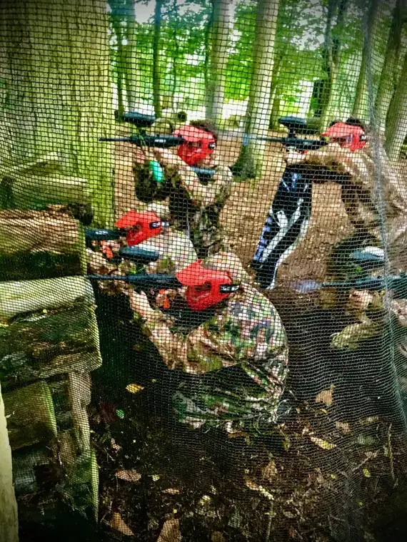 Journée de cohésion en équipe au paintball de Dingé